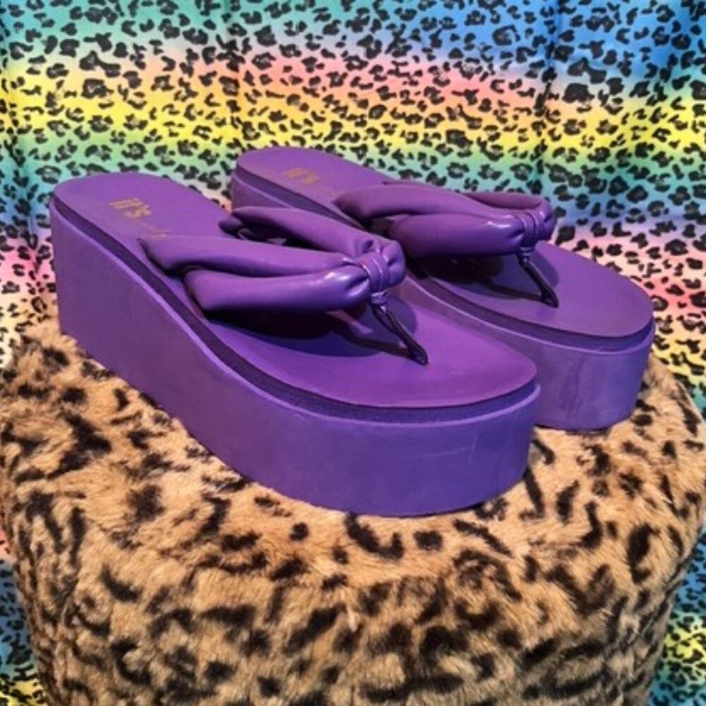 Y2k Purple platform flip-flops